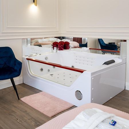 Apartament Glamour Prywatne Jacuzzi Starowislna קרקוב מראה חיצוני תמונה