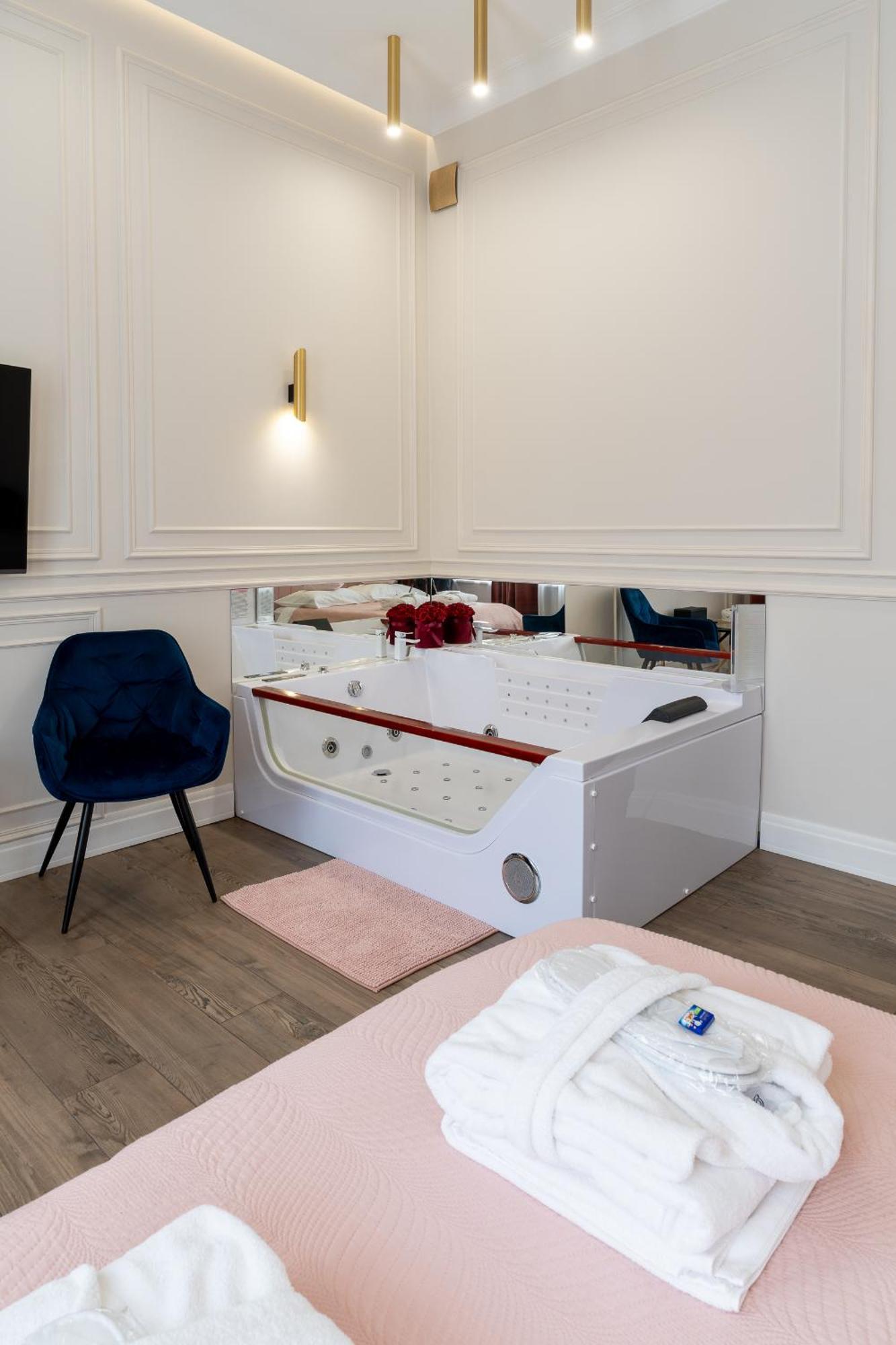 Apartament Glamour Prywatne Jacuzzi Starowislna קרקוב מראה חיצוני תמונה